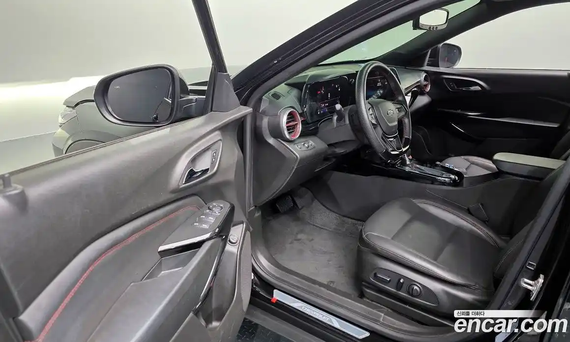 Chevrolet Trax 2023 1.2 автомат (гидро), фото 13