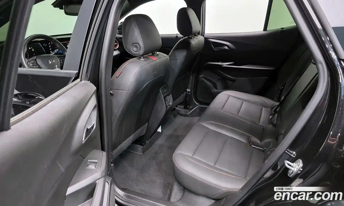 Chevrolet Trax 2023 1.2 автомат (гидро), фото 18