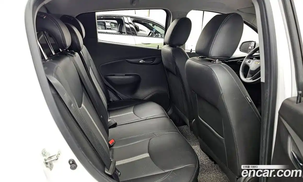 Chevrolet Spark 2021 1.0 автомат (гидро), фото 12