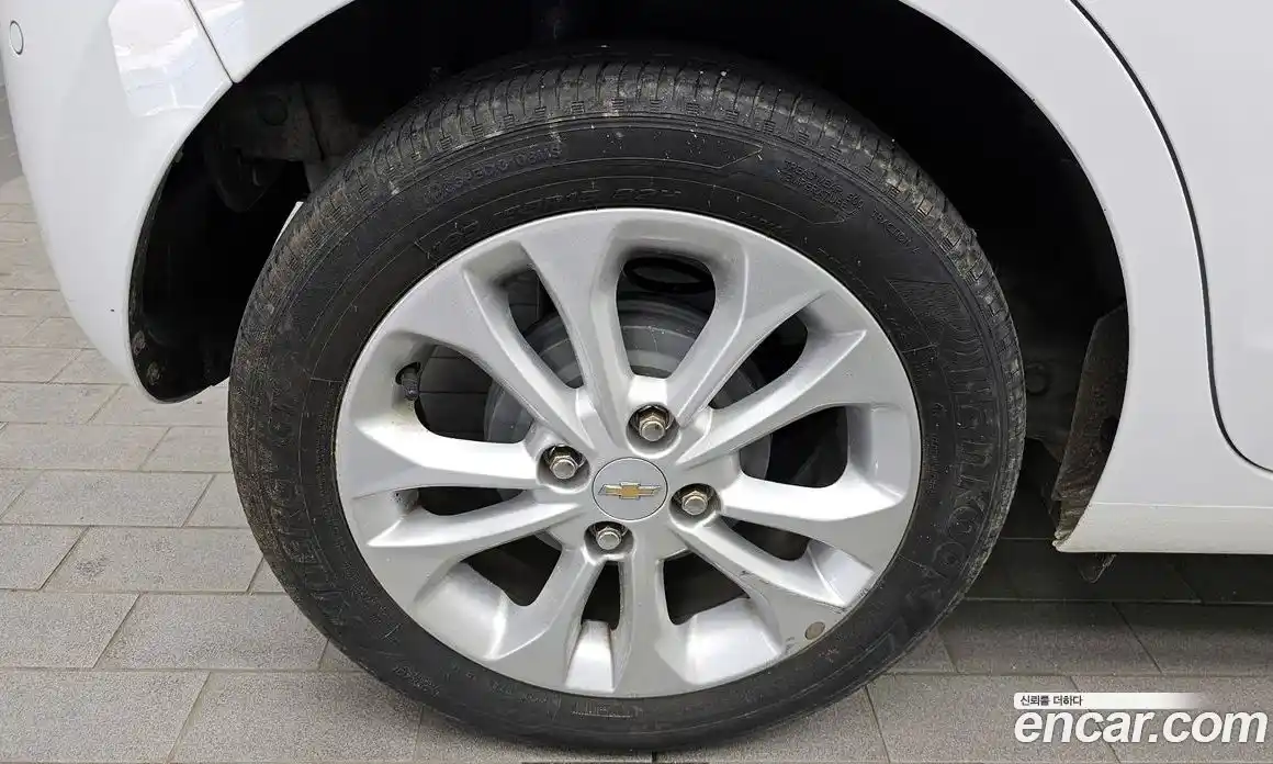 Chevrolet Spark 2021 1.0 автомат (гидро), фото 5