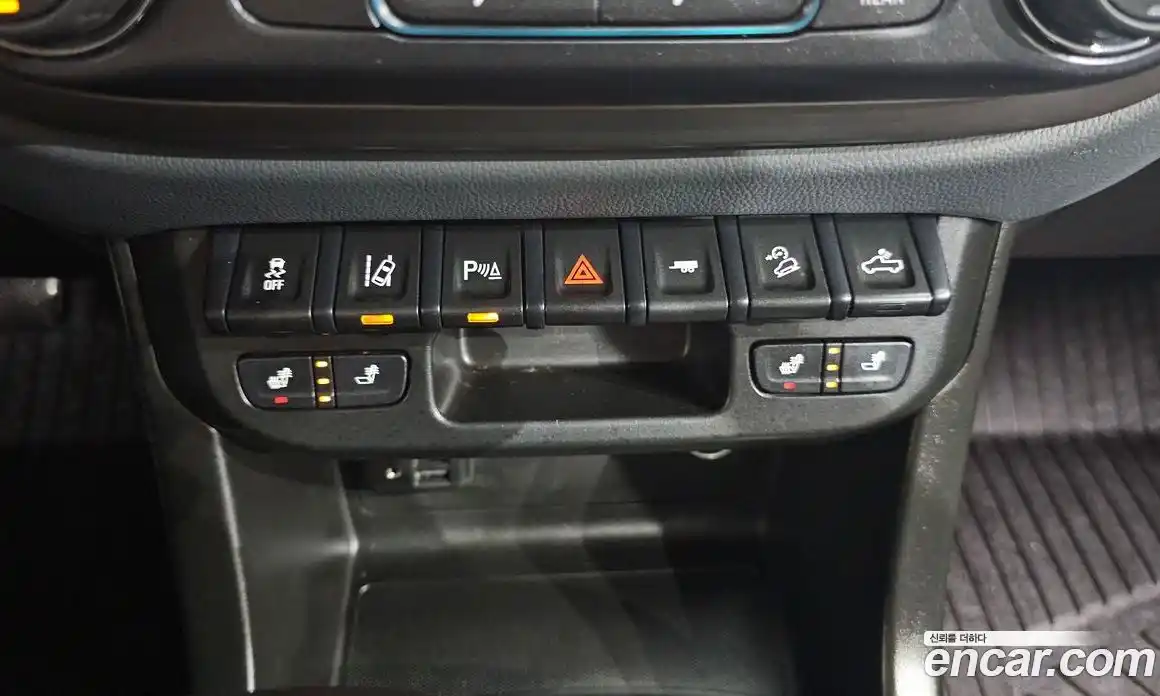 Chevrolet Colorado 2021 3.6 автомат (гидро), фото 32