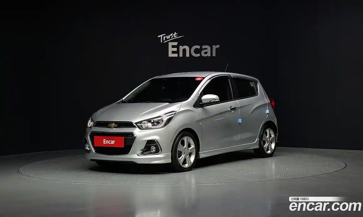 Chevrolet Spark 2018 1.0 механика, фото 1