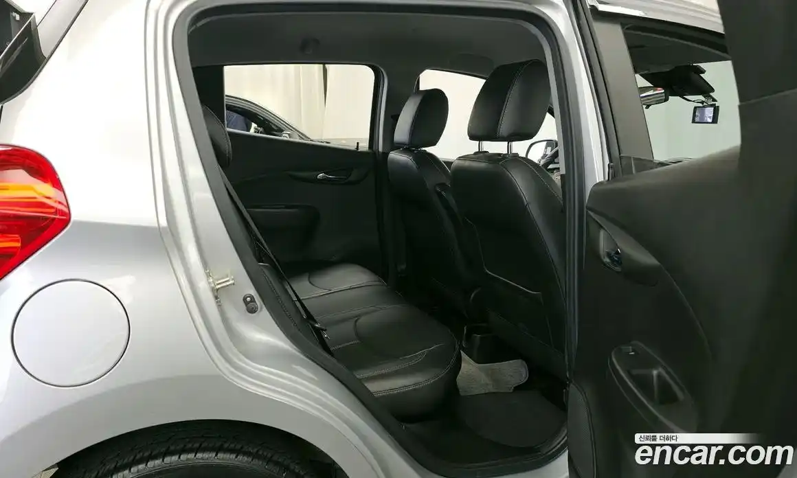 Chevrolet Spark 2018 1.0 механика, фото 12