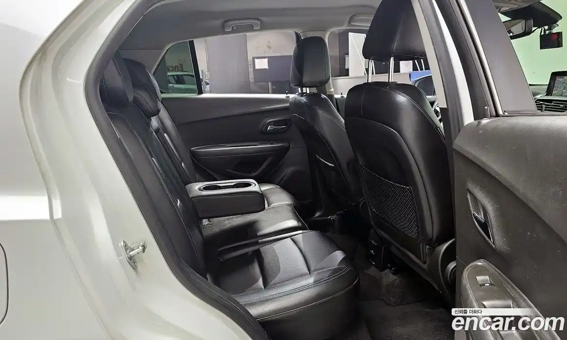Chevrolet Trax 2016 1.6 автомат (гидро), фото 17