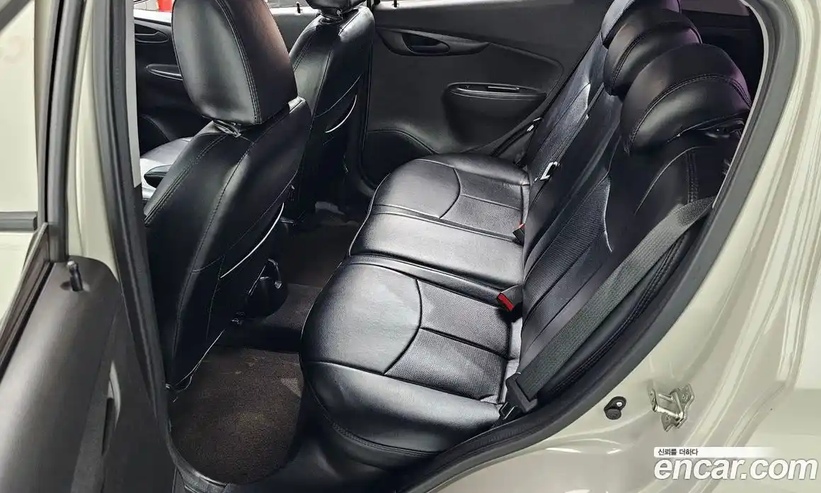 Chevrolet Spark 2016 1.0 автомат (гидро), фото 12
