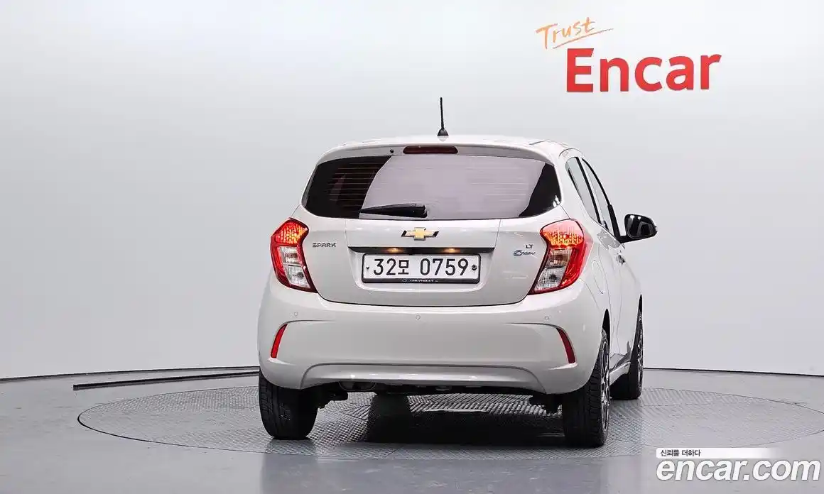 Chevrolet Spark 2016 1.0 автомат (гидро), фото 4
