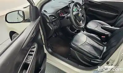 Chevrolet Spark 2016 1.0 автомат (гидро), миниатюра 10