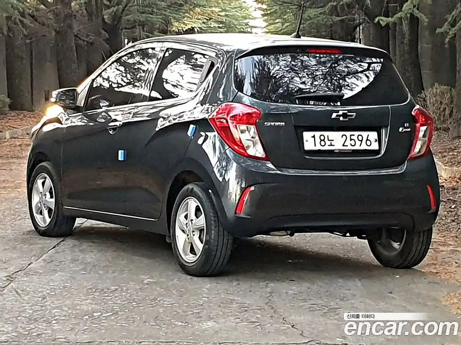Chevrolet Spark 2018 1.0 автомат (гидро), фото 5
