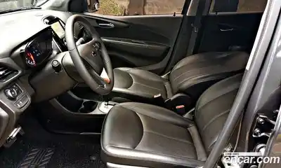 Chevrolet Spark 2018 1.0 автомат (гидро), миниатюра 9