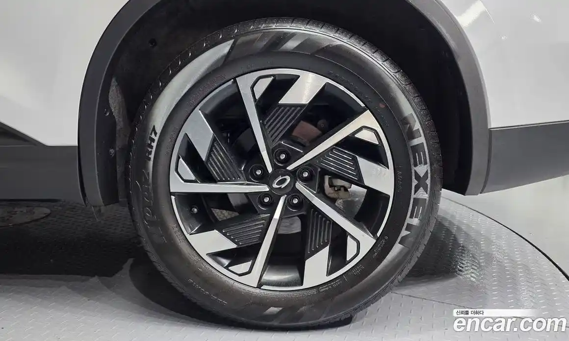 Renault QM6 2023 2.0 гидро, фото 5