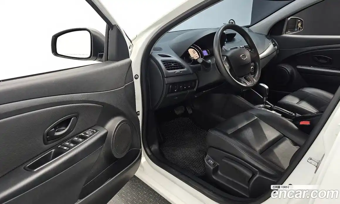 Renault SM3 2018 1.6 гидро, фото 17