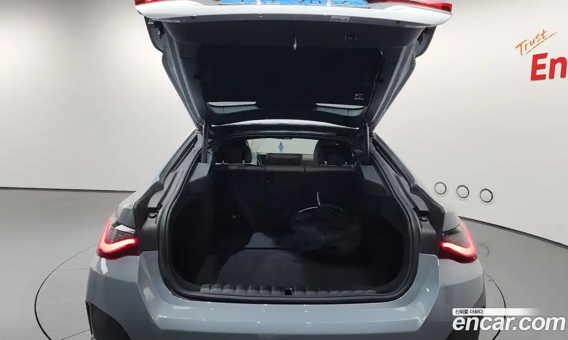 BMW i4 2024 0.2 автомат (гидро), фото 18