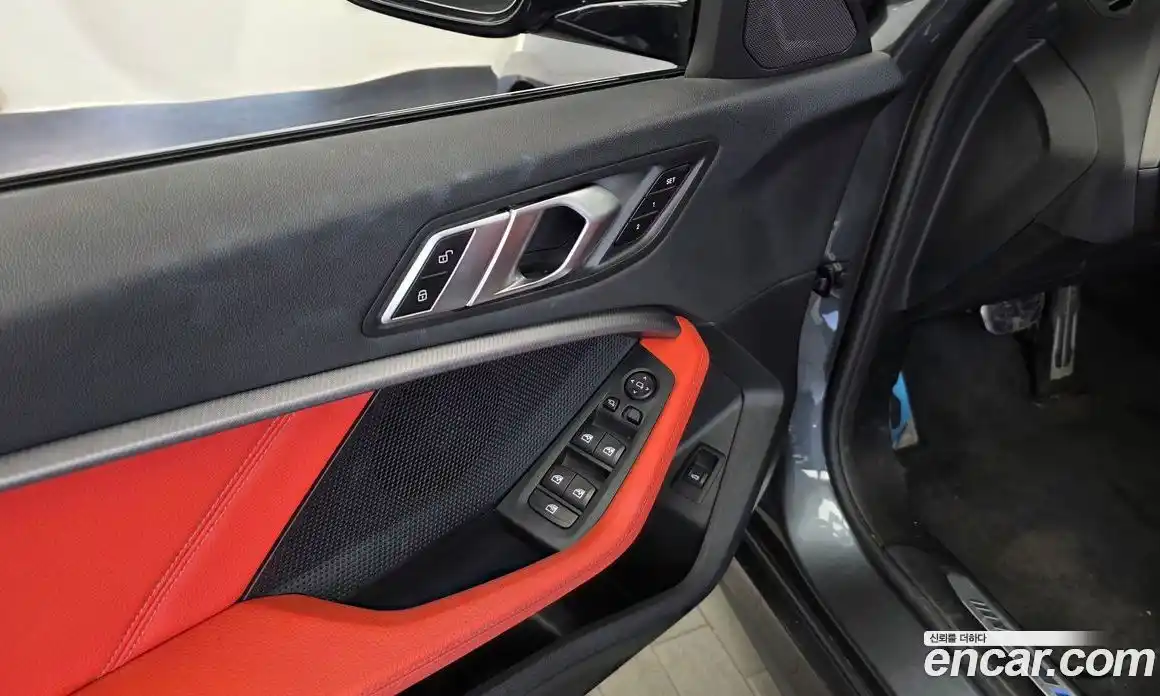 BMW 1 серия 2021 2.0 автомат (гидро), фото 34