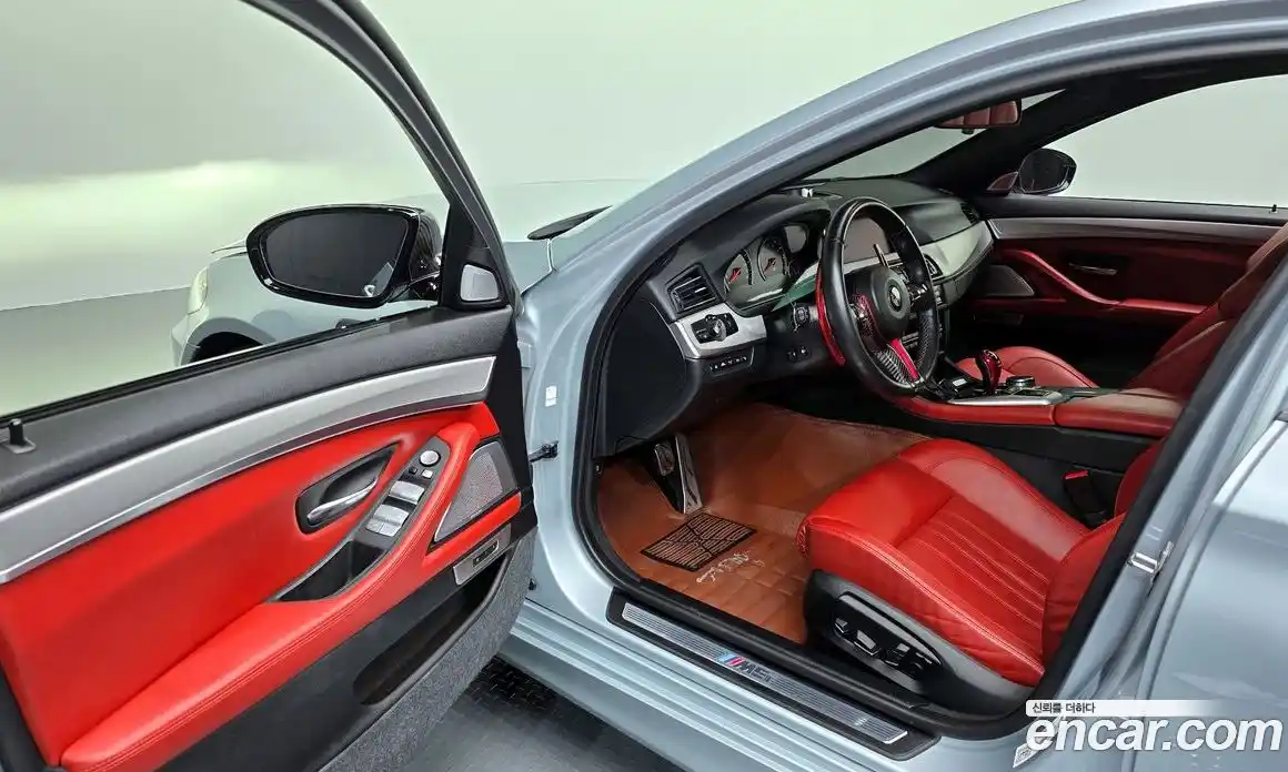 BMW M5 2016 4.4 автомат (гидро), фото 10