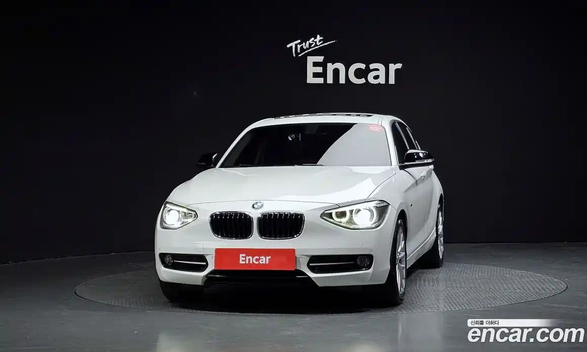BMW 1 серия 2015 2.0 автомат (гидро), фото 3