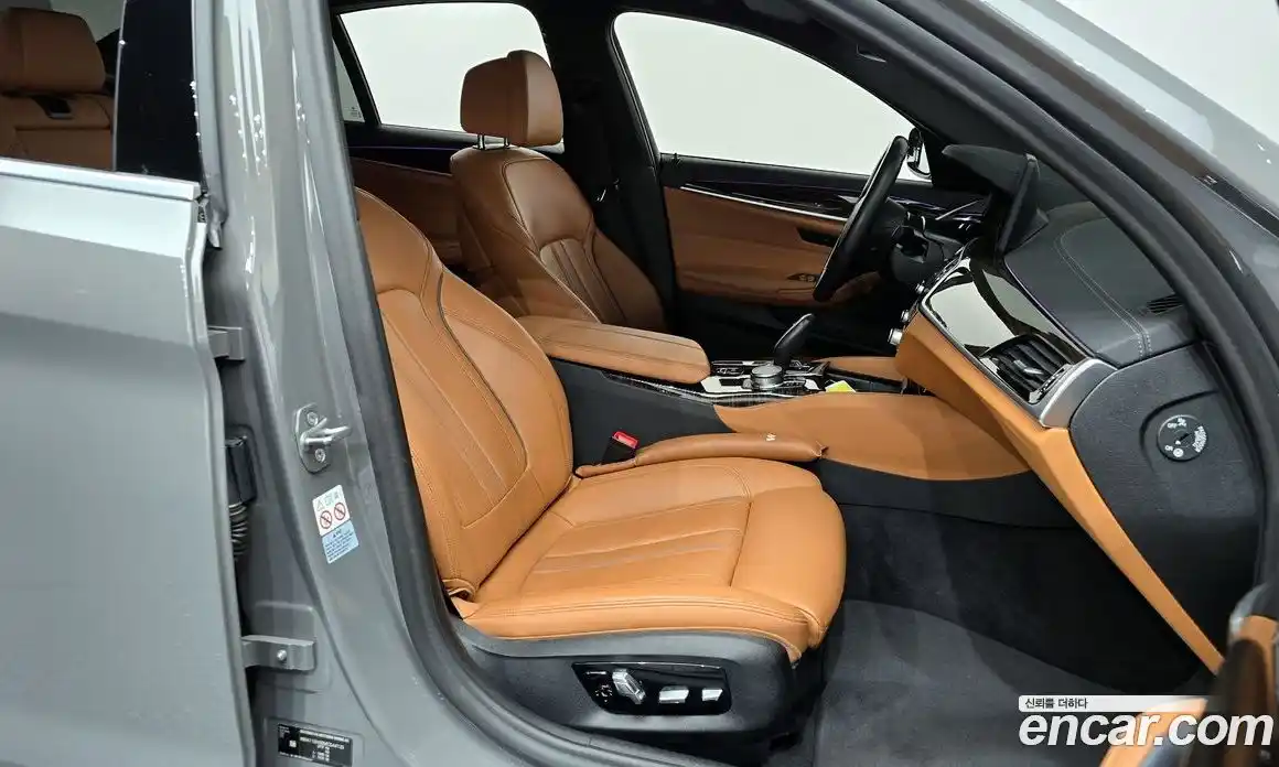 BMW 5 серия 2021 2.0 автомат (гидро), фото 16