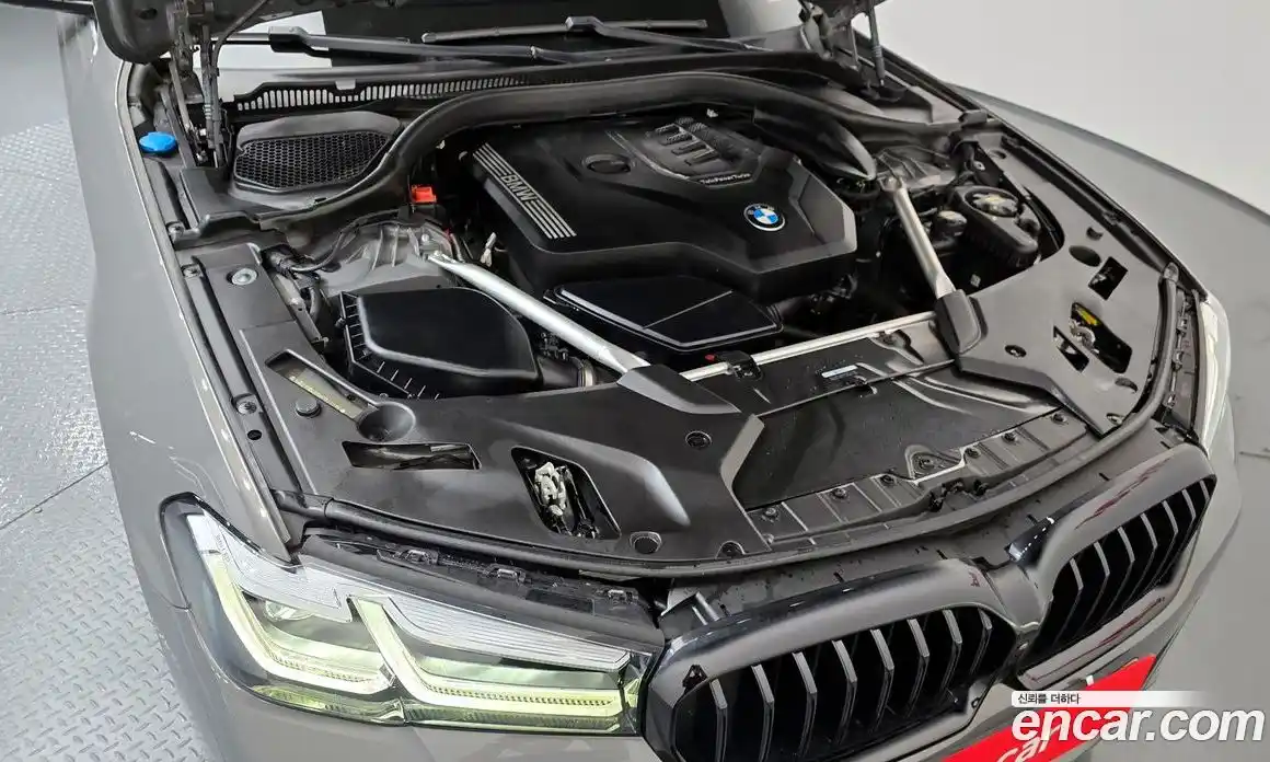 BMW 5 серия 2021 2.0 автомат (гидро), фото 6