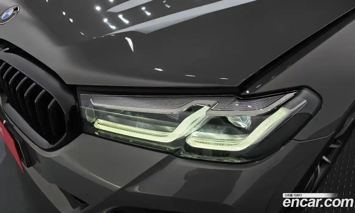 BMW 5 серия 2021 2.0 автомат (гидро), фото 8
