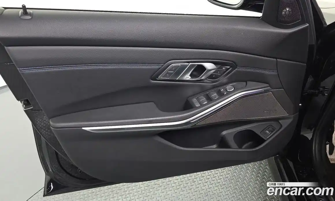 BMW 3 серия 2021 2.0 автомат (гидро), фото 13
