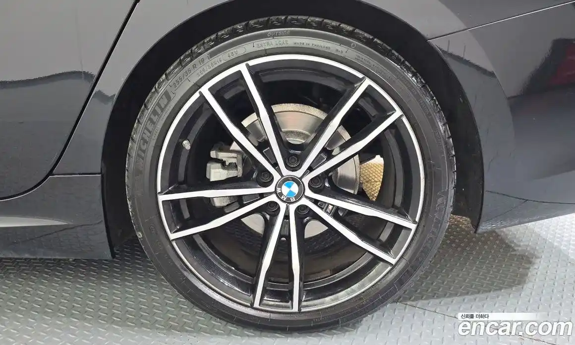 BMW 3 серия 2021 2.0 автомат (гидро), фото 6