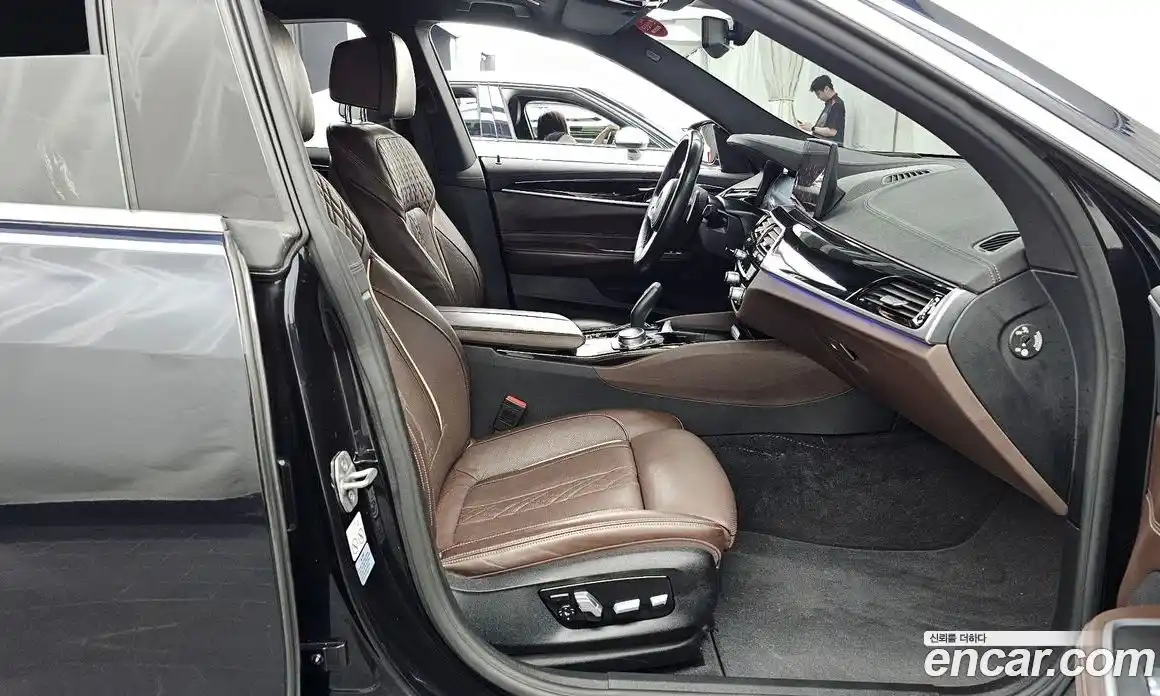 BMW 6 серия 2021 2.0 автомат (гидро), фото 17