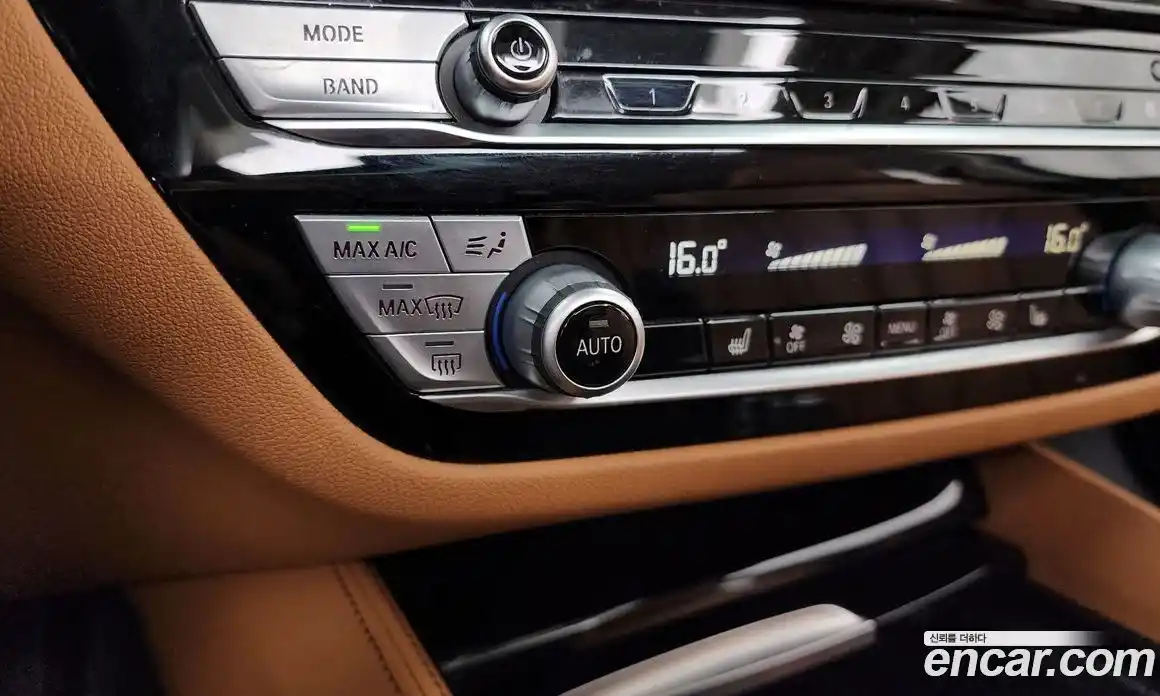 BMW 5 серия 2022 2.0 автомат (гидро), фото 30