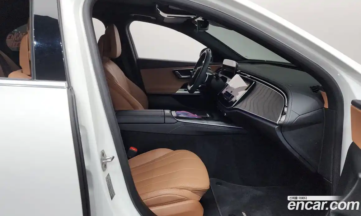 Mercedes-Benz E-Class 2025 2.0 гидро, фото 16