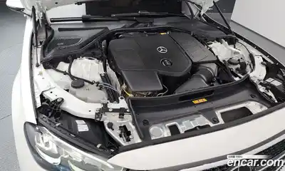 Mercedes-Benz E-Class 2025 2.0 гидро, миниатюра 6
