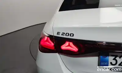 Mercedes-Benz E-Class 2025 2.0 гидро, миниатюра 9