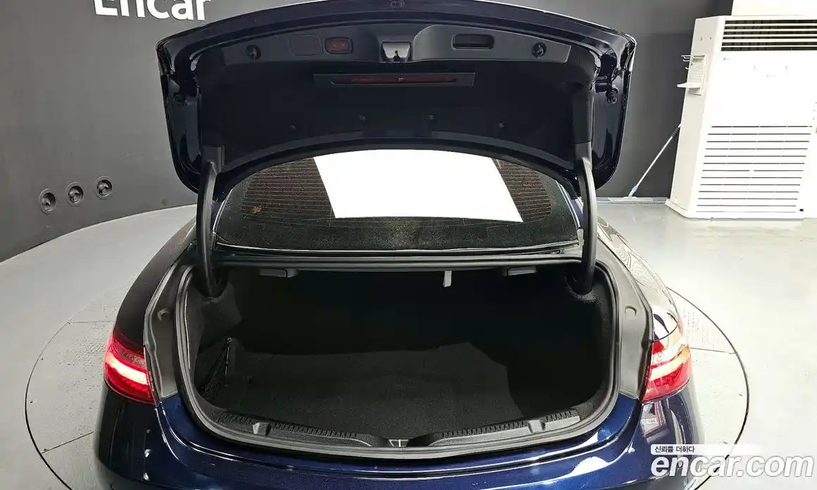Mercedes-Benz E-Class 2017 1.9 автомат (гидро), фото 20