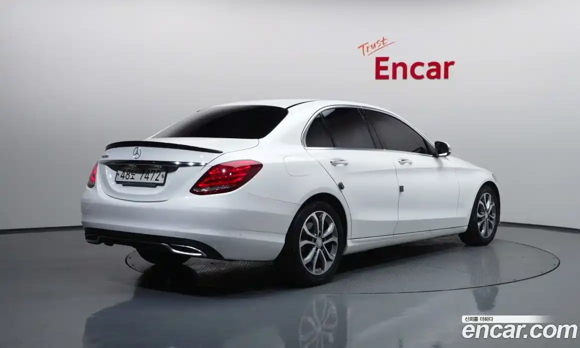 Mercedes-Benz C-Class 2017 2.1 гидро, фото 1 Mercedes-Benz C-Class 2017 2.1 гидро, фото 1