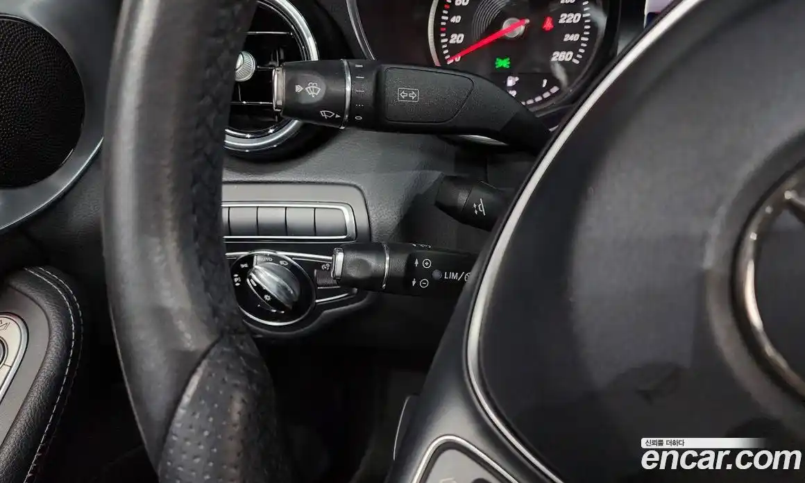 Mercedes-Benz C-Class 2017 2.1 гидро, фото 27 Mercedes-Benz C-Class 2017 2.1 гидро, фото 27