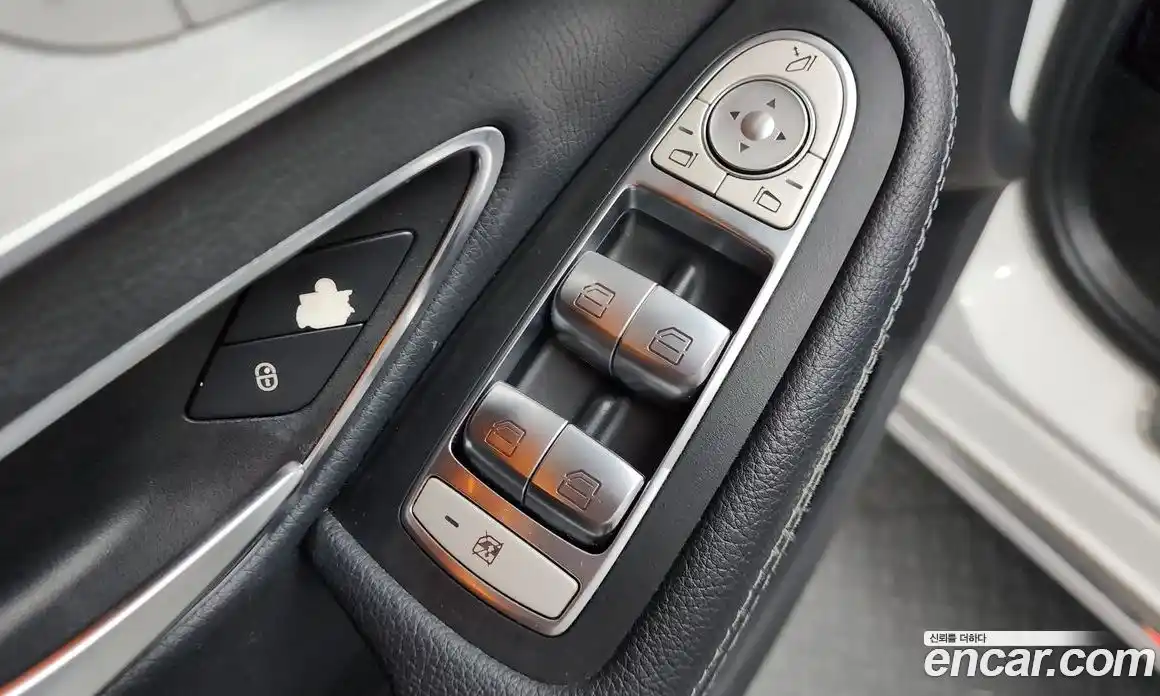Mercedes-Benz C-Class 2017 2.1 гидро, фото 29 Mercedes-Benz C-Class 2017 2.1 гидро, фото 29