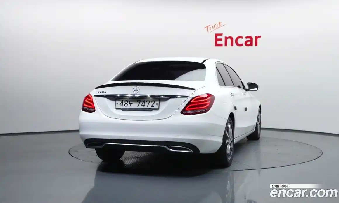 Mercedes-Benz C-Class 2017 2.1 гидро, фото 3 Mercedes-Benz C-Class 2017 2.1 гидро, фото 3