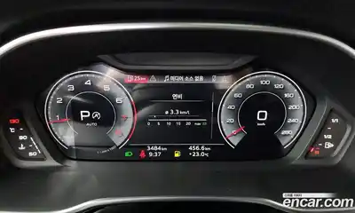 Audi Q3 2025 2.0 автомат (гидро), миниатюра 11
