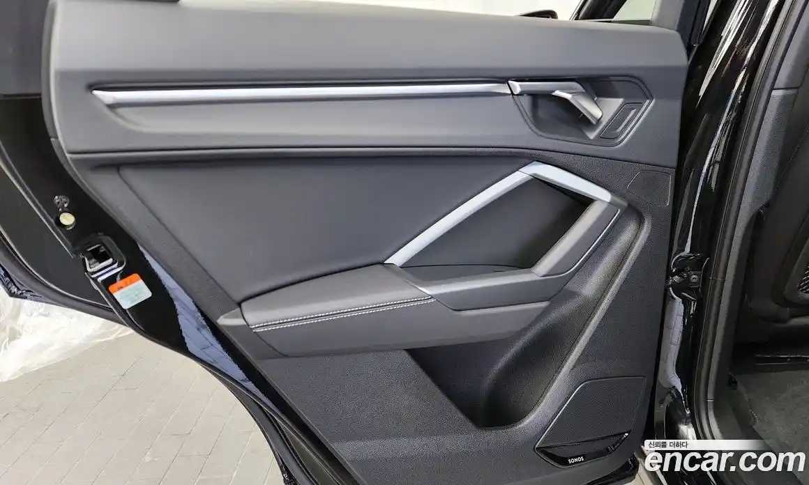 Audi Q3 2025 2.0 автомат (гидро), фото 15