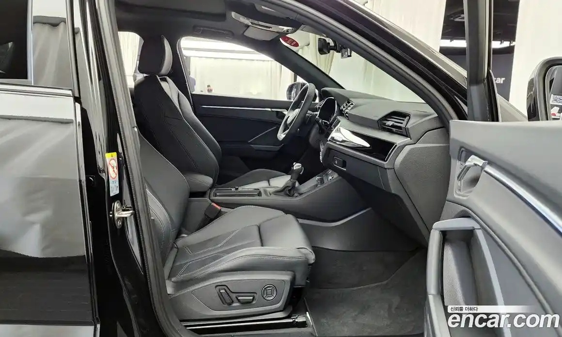 Audi Q3 2025 2.0 автомат (гидро), фото 17