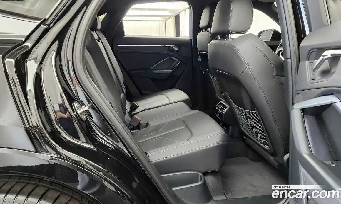 Audi Q3 2025 2.0 автомат (гидро), фото 18