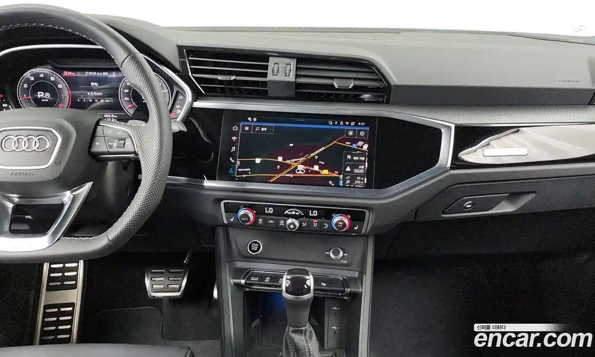 Audi Q3 2025 2.0 автомат (гидро), фото 20