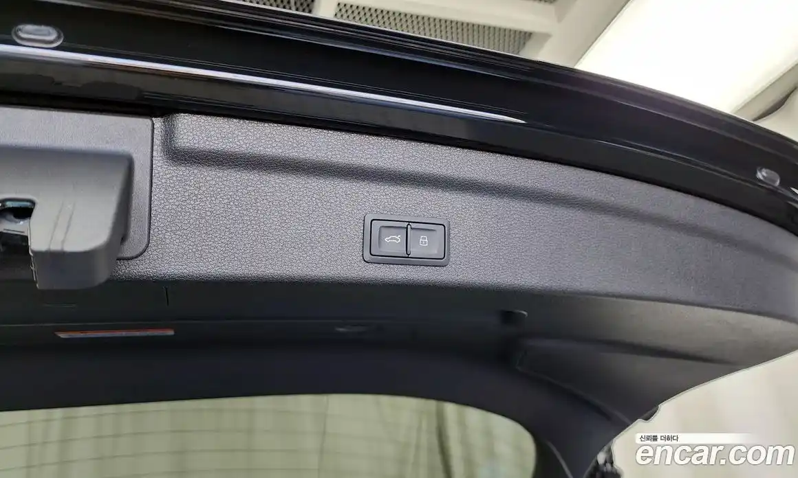 Audi Q3 2025 2.0 автомат (гидро), фото 32