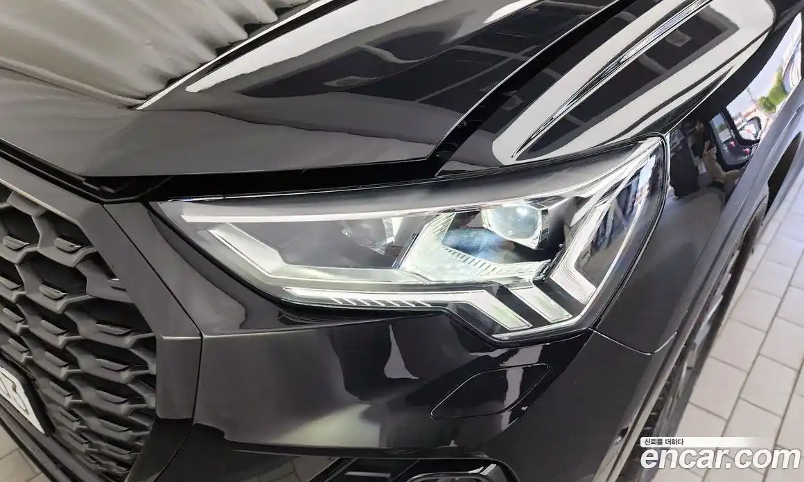 Audi Q3 2025 2.0 автомат (гидро), фото 8