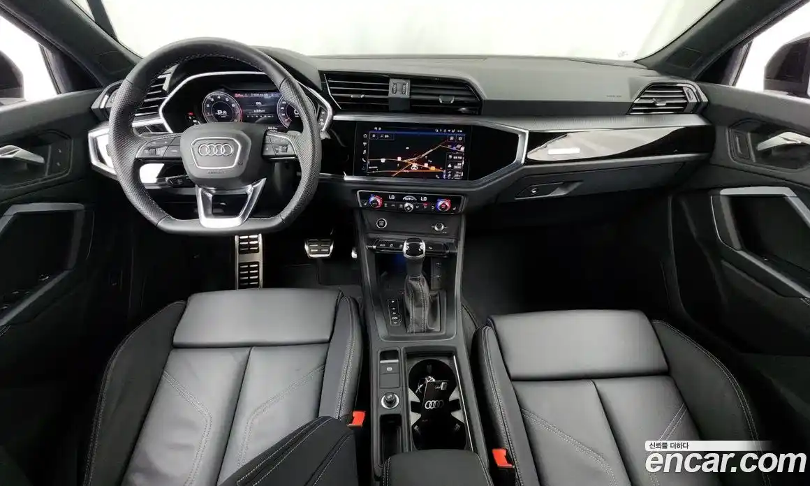 Audi Q3 2025 2.0 автомат (гидро), фото 10