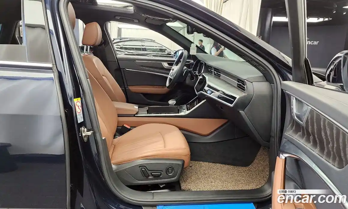 Audi A6 2022 2.0 автомат (гидро), фото 17