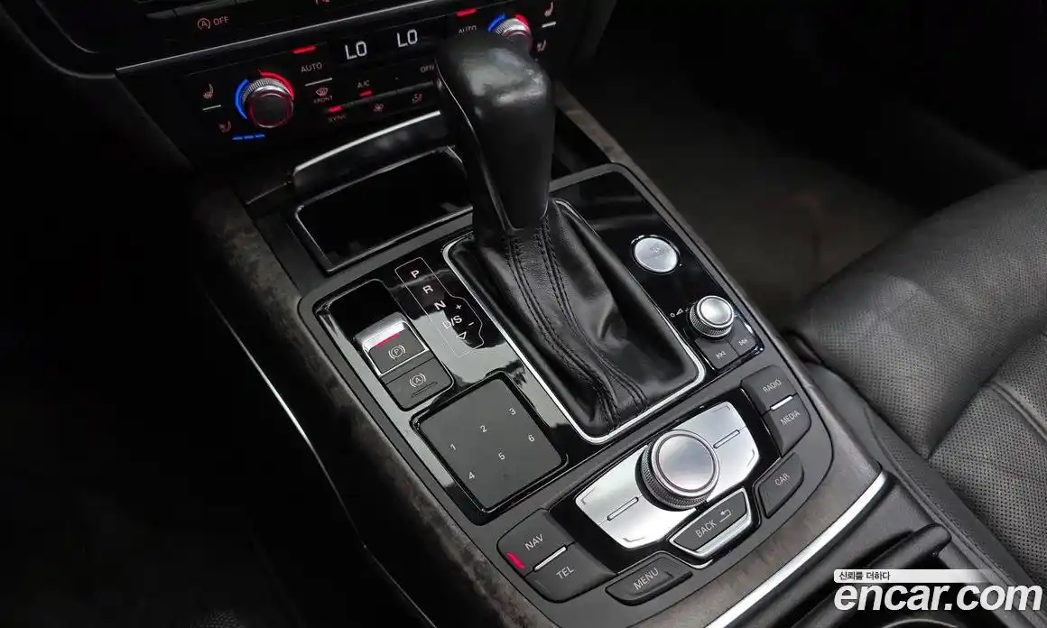 Audi A6 2018 2.0 автомат (гидро), фото 9