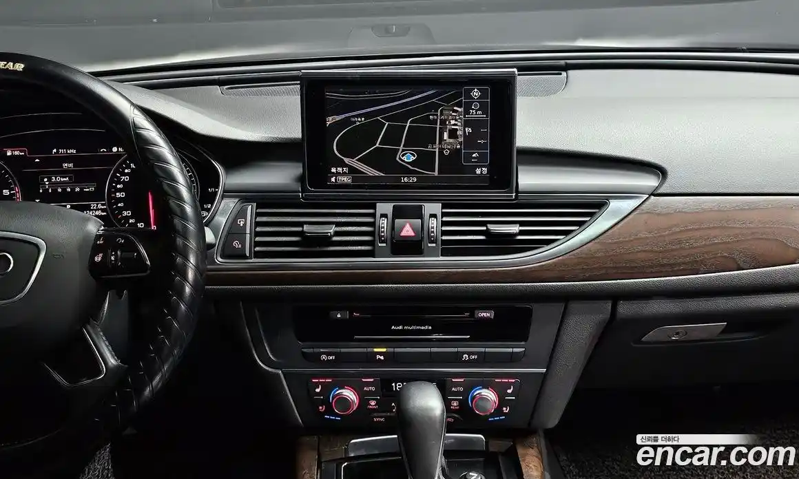 Audi A6 2016 2.0 автомат (гидро), фото 14