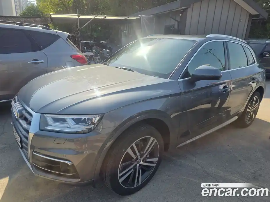 Audi Q5 2020 3.0 автомат (гидро), фото 3
