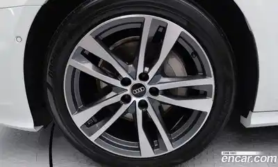 Audi A6 2021 2.0 автомат (гидро), миниатюра 12