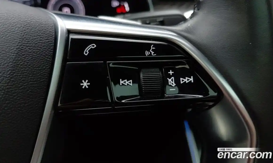 Audi A6 2021 2.0 автомат (гидро), фото 19