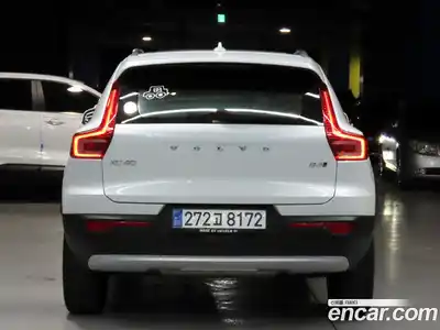 Volvo XC40 2021 2.0 автомат (гидро), миниатюра 4
