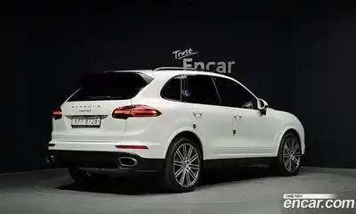 Porsche Cayenne 2017 3.0 автомат (гидро), миниатюра 2
